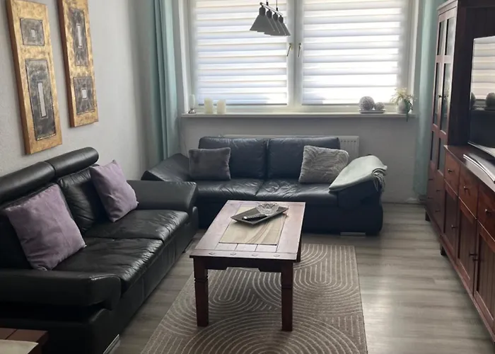 Charmante 2 Zimmer-wohnung 55qm Mit Gartenblick Apartmán Pokrent